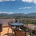 Serenity Bed & Breakfast 3*