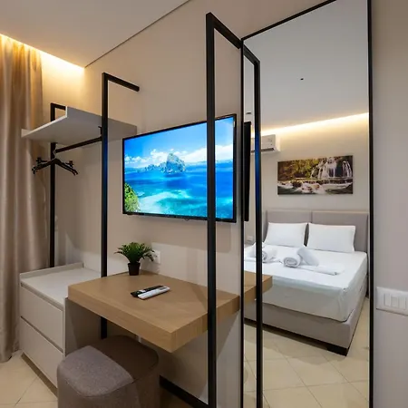 Alojamento de Acomodação e Pequeno-almoço Serenity Sarandë