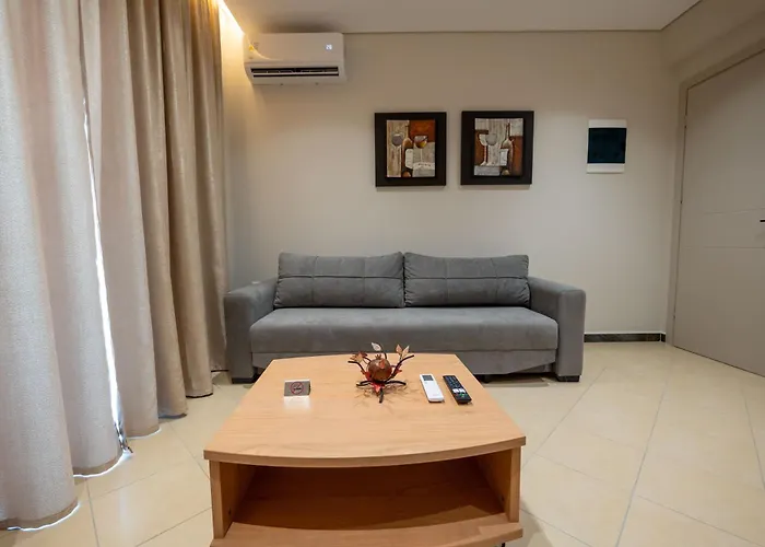 Serenity 住宿加早餐酒店 Sarandë