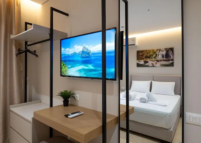 住宿加早餐酒店 Serenity Sarandë